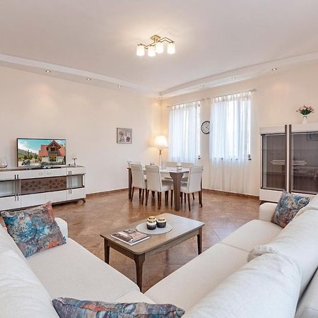 Stay Inn Apartments On Amiryan 4-6 Ереван Екстериор снимка