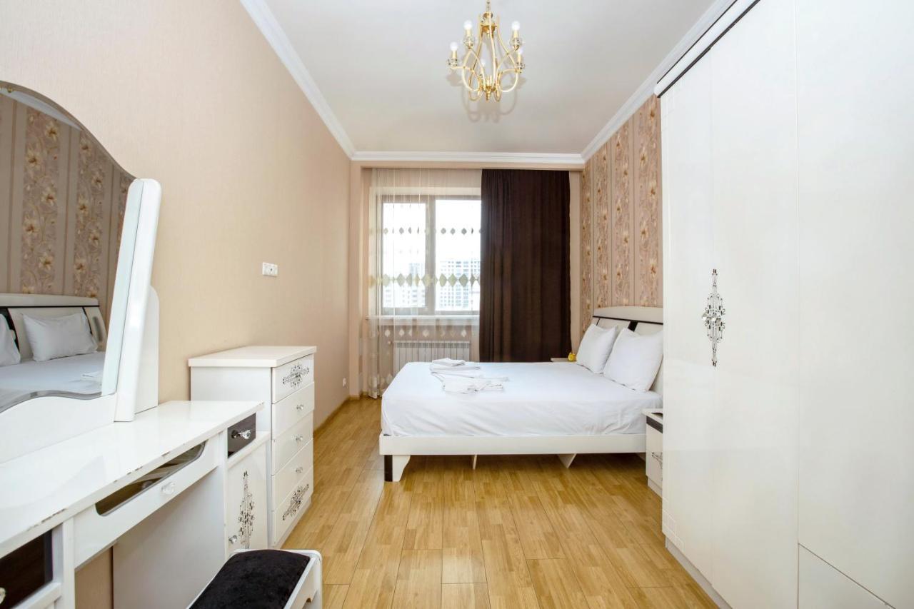 Stay Inn Apartments On Amiryan 4-6 Ереван Екстериор снимка