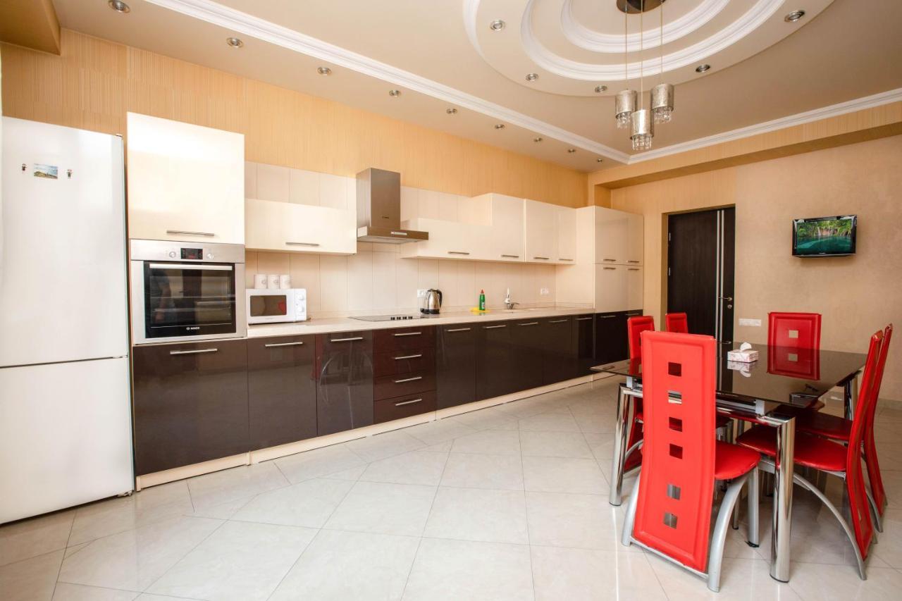 Stay Inn Apartments On Amiryan 4-6 Ереван Екстериор снимка